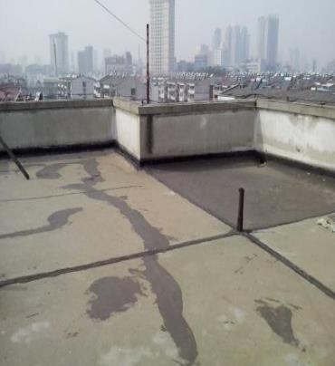 城厢漏水维修 楼顶漏水是什么原因，楼顶漏水维修方法是什么?